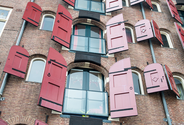 Amsterdam, Nederland. gevel van een traditioneel huis met beaut - Foto, afbeelding