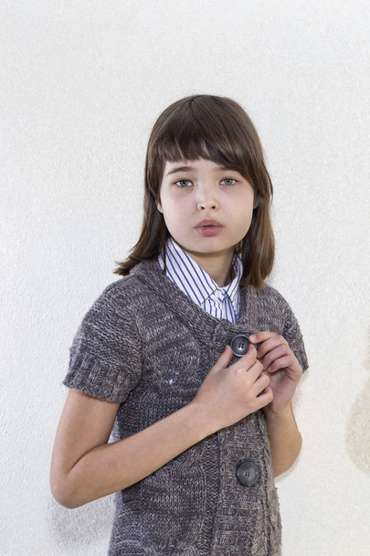 Girl schoolboy in uniform. The concept of education and training - 写真・画像