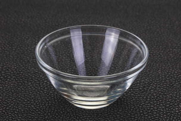 Порожній скляні чаші
 - Фото, зображення