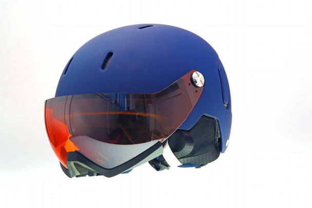 Dětské lyžařské helmy, brýle součástí - Fotografie, Obrázek