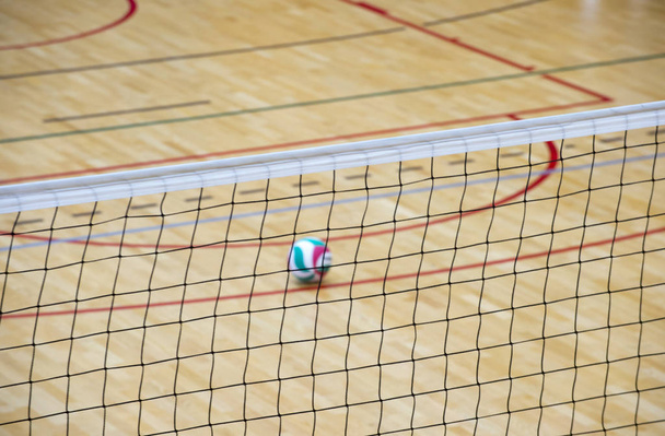 Lege professionele volleybalveld - Foto, afbeelding