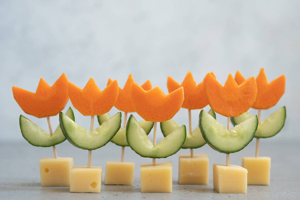 Canape with cucumber, carrot and cheese - Zdjęcie, obraz