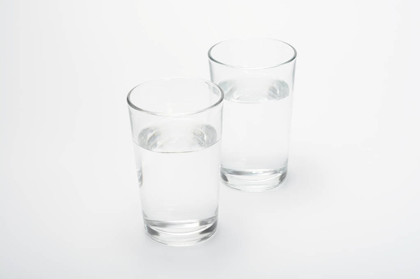 Water in two glasses - Fotoğraf, Görsel