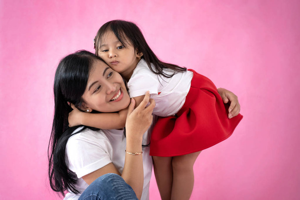 asian mother with kid - Foto, Imagen