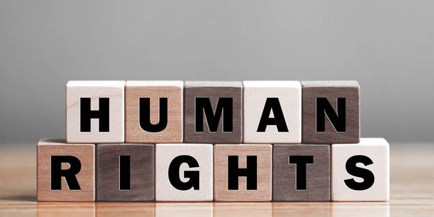 Την έννοια των ανθρωπίνων δικαιωμάτων στο μπλοκ - Φωτογραφία, εικόνα