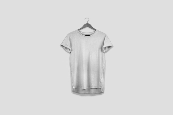 Lege witte T-Shirts Mock-up op zachte grijze achtergrond, vooraanzicht. Klaar om te vervangen van uw ontwerp. Hoge resolutie foto. - Foto, afbeelding