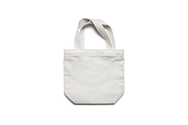 Βαμβακερή τσάντα απομονωμένα σε λευκό. Κοροϊδεύω για σχεδίαση - Φωτογραφία, εικόνα
