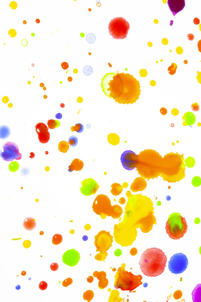 Suluboya renkli boya Drips Splatters ve arka plan için noktalar - Fotoğraf, Görsel
