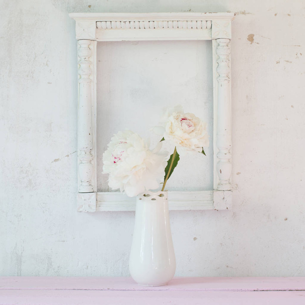 peonies in vase on white background - Фото, изображение
