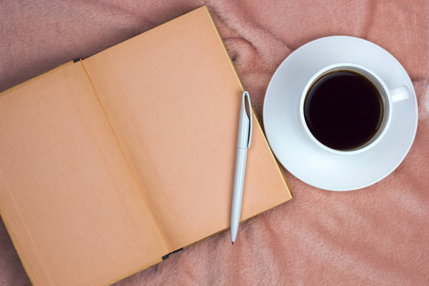 coffee and vintage book,emty sheet mock up - Фото, зображення