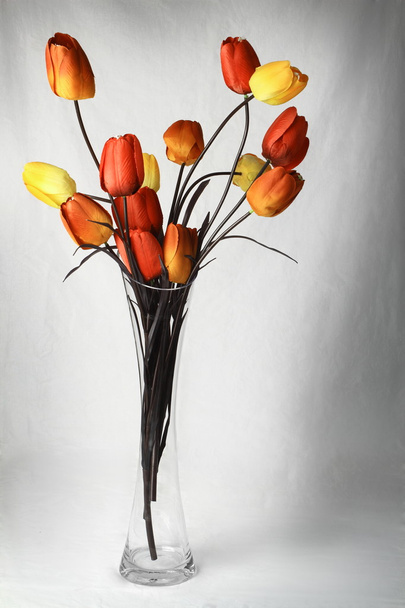 Цветы в вазе - Фото, изображение