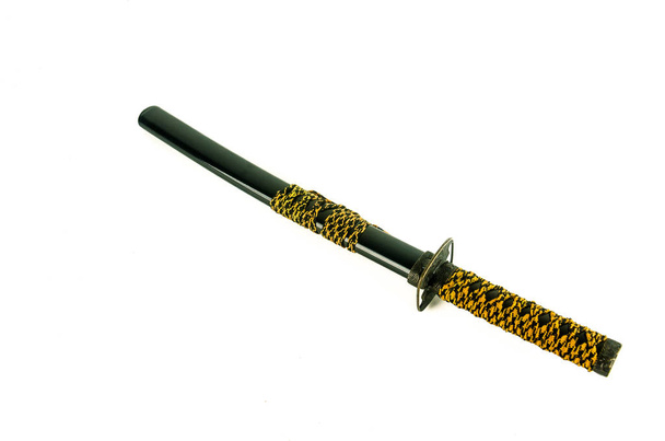 Японский меч традиционного орнамента
 - Фото, изображение