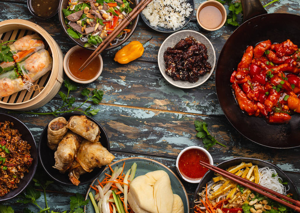 Assorted Chinese dishes  - Фото, изображение