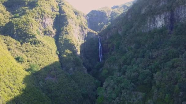 Risco vodopád na ostrově Madeira. - Záběry, video