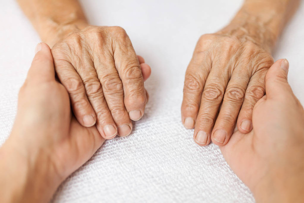 Providing care for elderly  - Foto, Bild