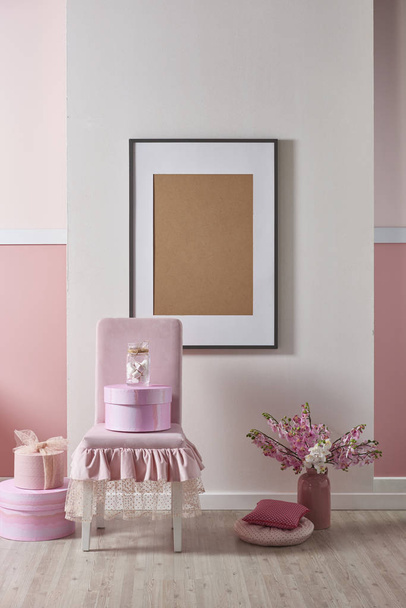 рожевий, біла стіна та декоративний дизайн інтер'єру з квітами для дому та дитячої кімнати, дизайн для спальні
 - Фото, зображення