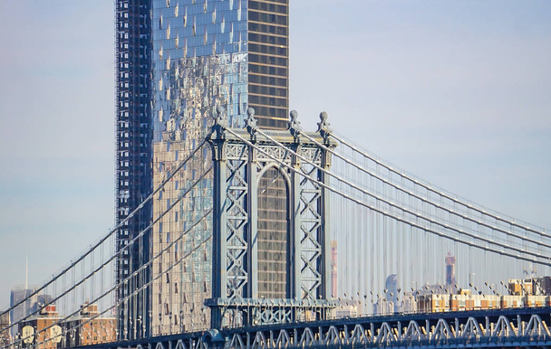 De Manhattan Bridge in New York City, New York Verenigde Staten - Foto, afbeelding