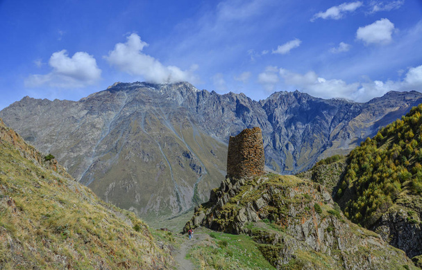 Berglandschap van Shigatse, Georgië  - Foto, afbeelding