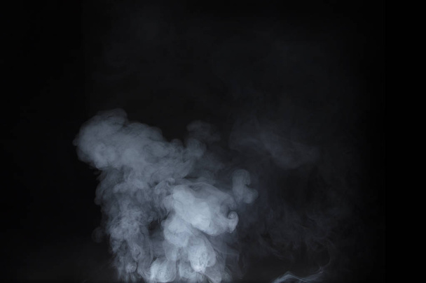 Smoke on black backgroun - Foto, Imagen