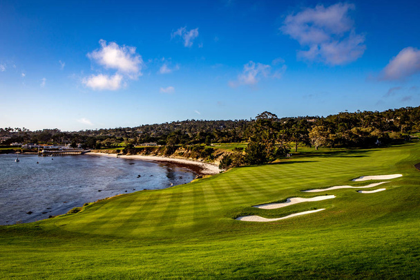 Берегова лінія поле для гольфу в Каліфорнії - Фото, зображення