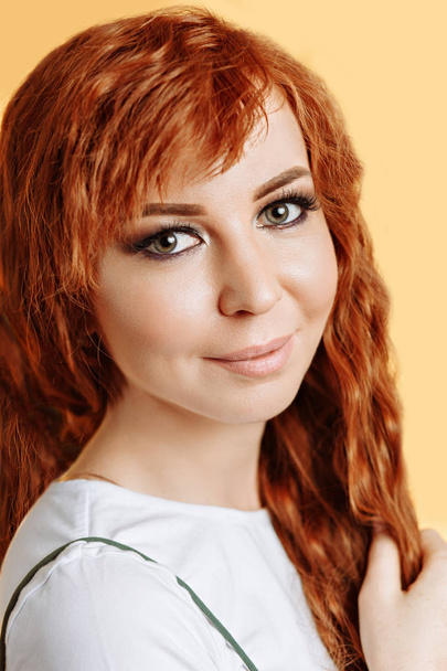 Close up portrait of young beautiful redhead girl - Foto, immagini