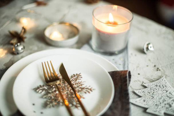 table setting for dinner at christmas - Foto, Imagen