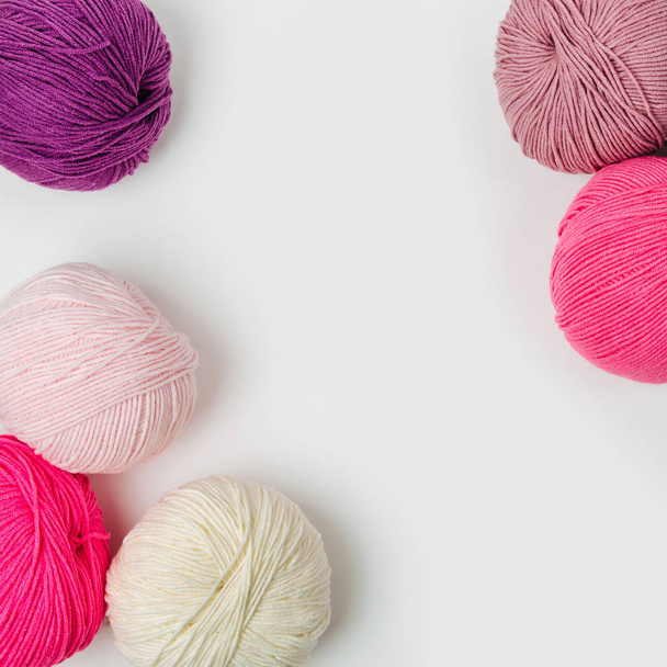 Colorful yarn for knitting on White background.  - Foto, afbeelding