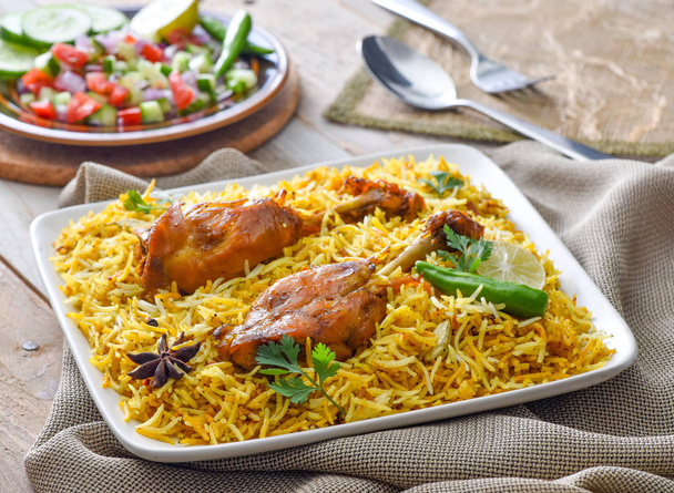 Chicken Biryani, erittäin herkullinen ja namia ruokaa
 - Valokuva, kuva