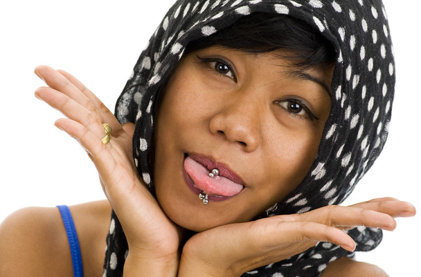 Jonge Aziatische vrouw met hoofddoek - Foto, afbeelding