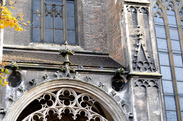 detalle de la fachada de Ulm minster
 - Foto, Imagen