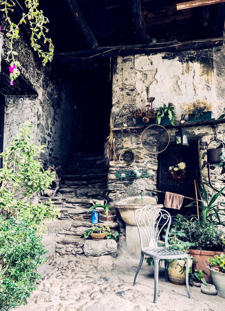Valtellina, (ez az ősi vidéki ház) - Fotó, kép