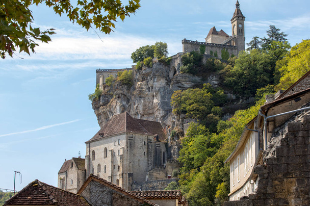Pèlerinage de Rocamadour, ville épiscopale et sanctuaire de la Bienheureuse Vierge Marie, Lot, Midi-Pyrénées, France - Photo, image