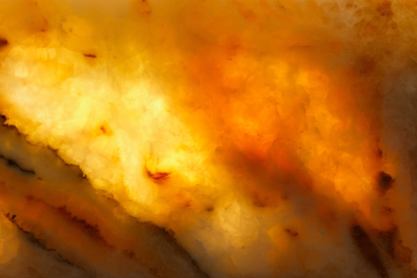 大理石オニキス背景の水平軽くスライス。オレンジ色の温かみのある鮮やかな火大理石、設計に最適 - 写真・画像