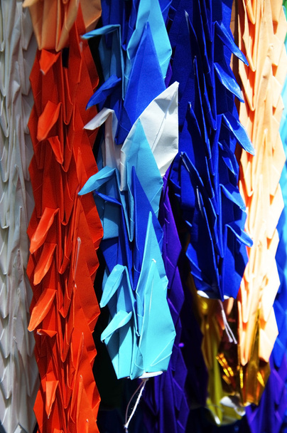 Mille Grues Origami Senbazuru
 - Photo, image