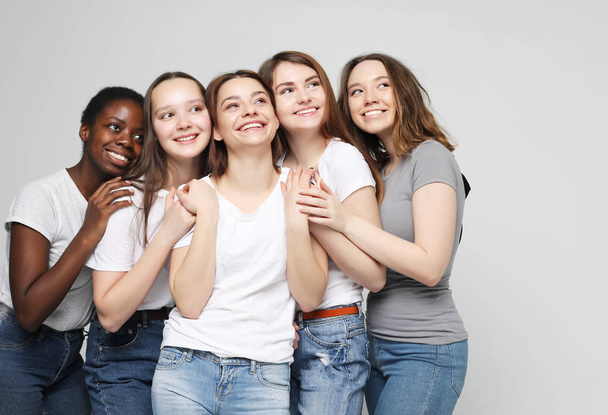 five multiracial, african american, european and asian girls - Zdjęcie, obraz