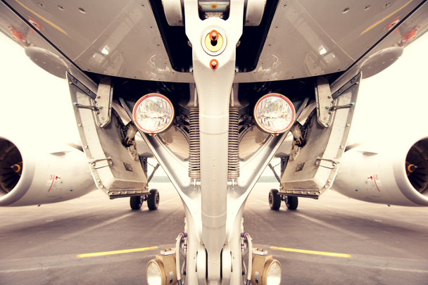 Undercarriage of jetplane, aircraft - Foto, afbeelding