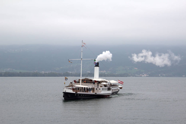 Steamboat on the Lake Bodensee, Duitsland . - Foto, afbeelding