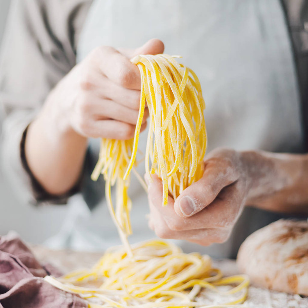 Chef making fresh italian pasta - Fotografie, Obrázek