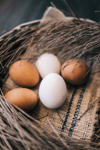 πέντε αυγά - Φωτογραφία, εικόνα