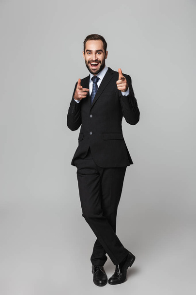 Portrait of a confident handsome businessman - Foto, Bild