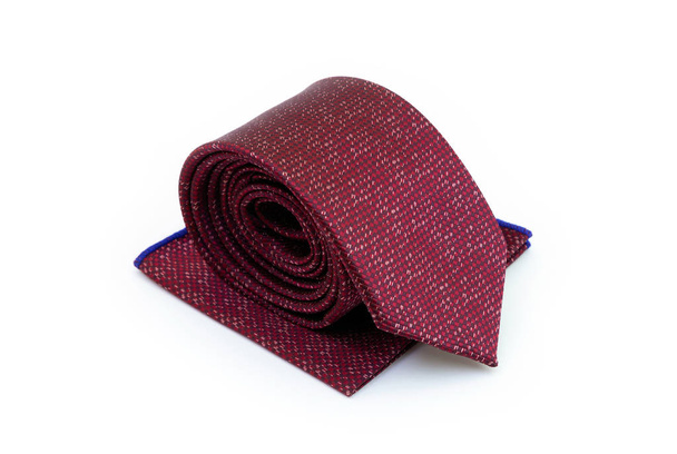 Cravatta rossa e tasca quadrata
 - Foto, immagini