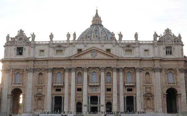 facade of the Basilica of Saint Peter in Vatican City with big d - Photo, Image