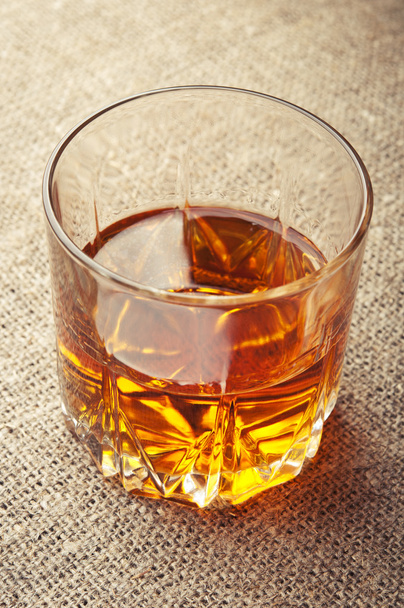 glass of whiskey - Valokuva, kuva