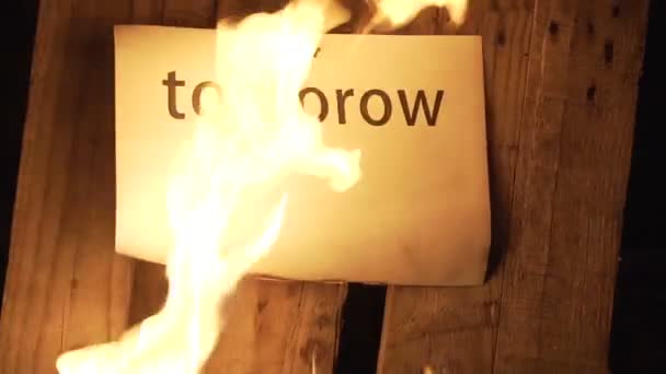 Flaming слово завтра
 - Кадри, відео