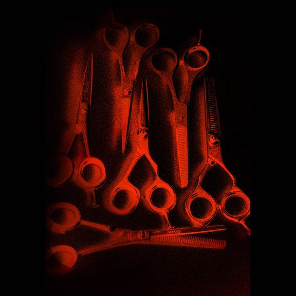 Profesionální kadeřnické nástroje, izolované na bílém - Fotografie, Obrázek