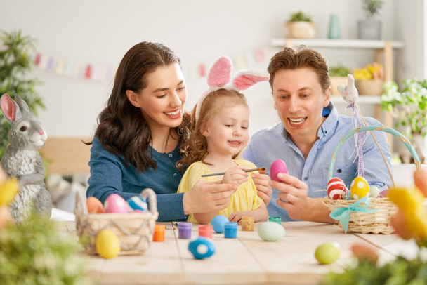 Family preparing for Easter - Zdjęcie, obraz
