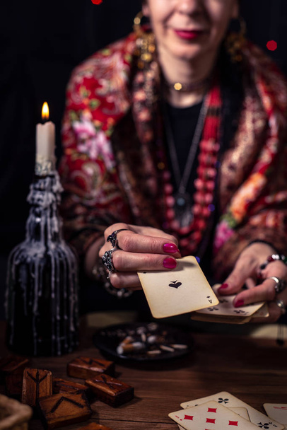 Gypsy fortune teller predicts the future with cards  - Photo, Image