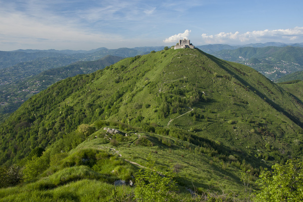 Forte Diamante sur les collines de Gênes
 - Photo, image