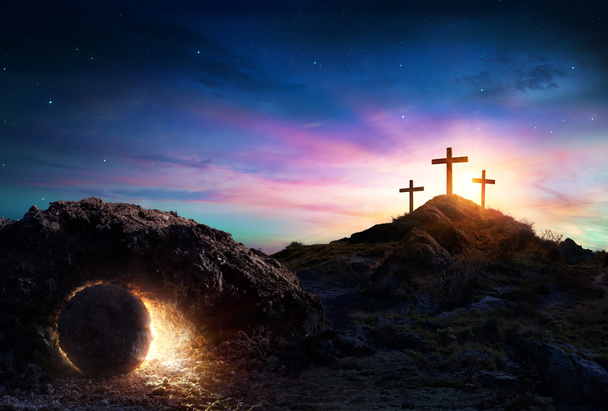 Ressurreição - Túmulo vazio com crucificação ao nascer do sol
 - Foto, Imagem