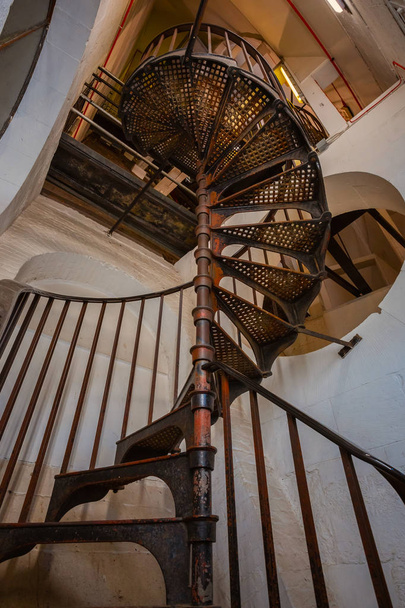 Taş Galerisi'nden St. Paul Katedrali Golden Galeri yol açar merdiven - Fotoğraf, Görsel